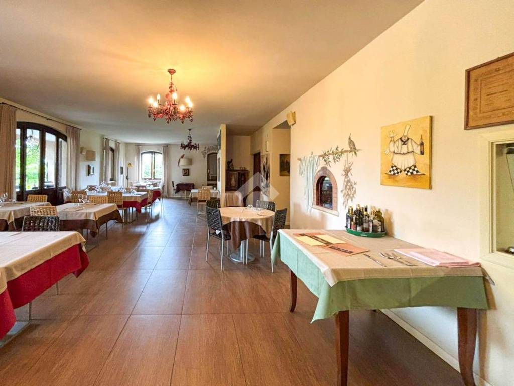 Salone