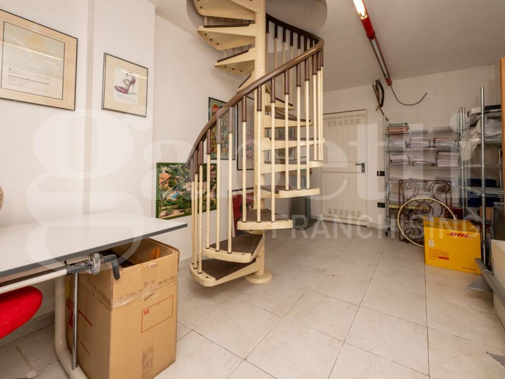 Interno non residenziale