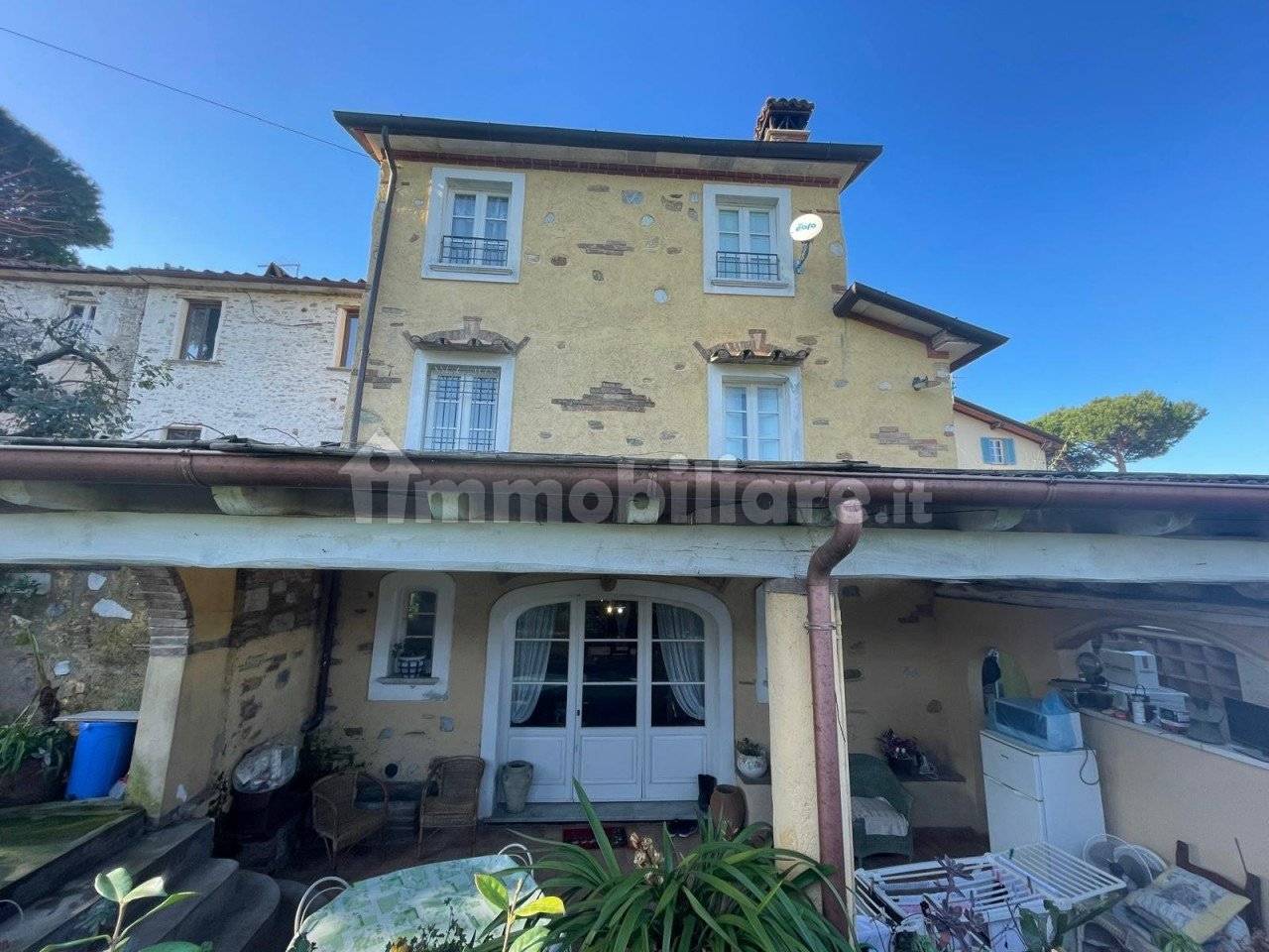 Casa indipendente in vendita a Pietrasanta