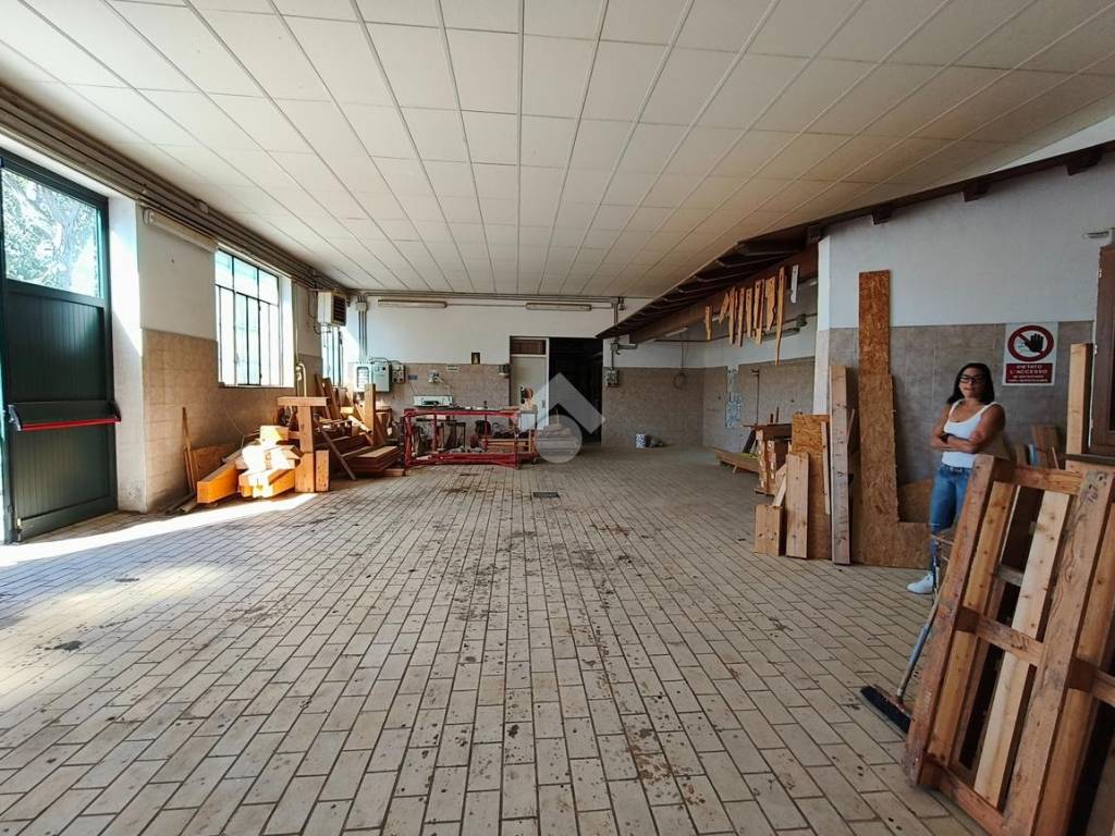 Interno non residenziale