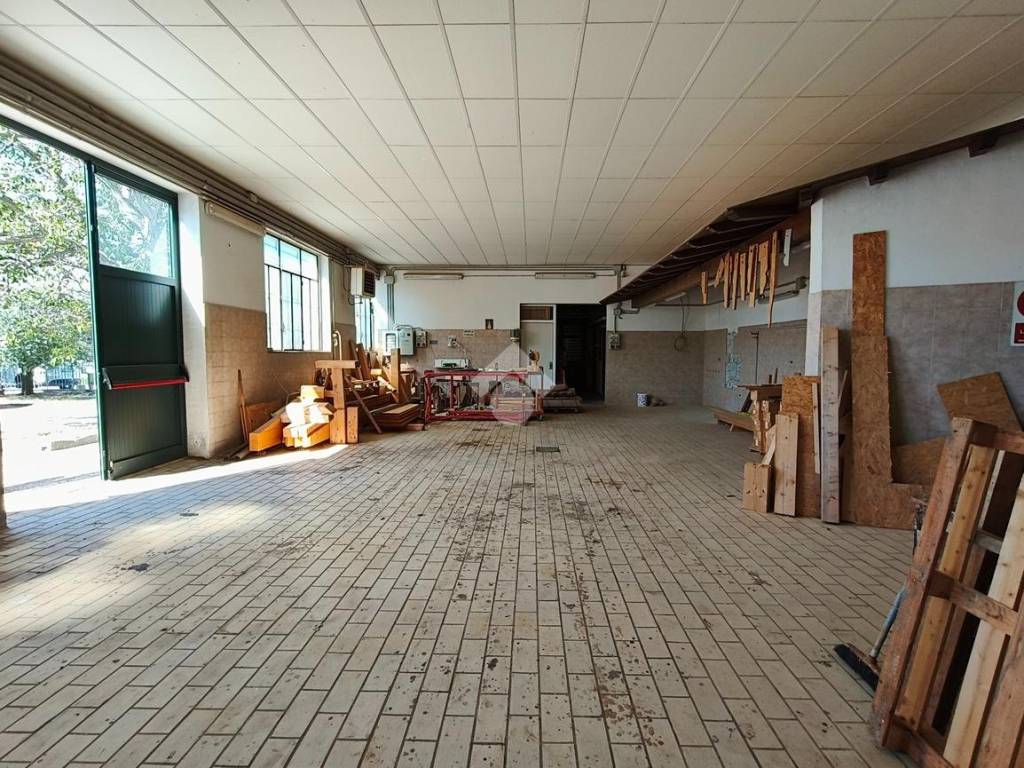 Interno non residenziale