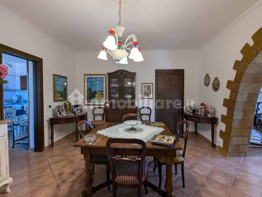 Salone