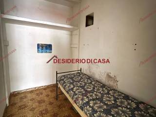 Stanza non arredata