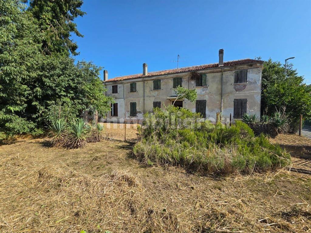 Rustico - Casale in vendita a Borgo Virgilio