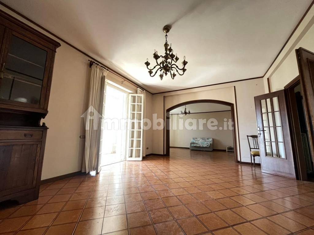 Salone