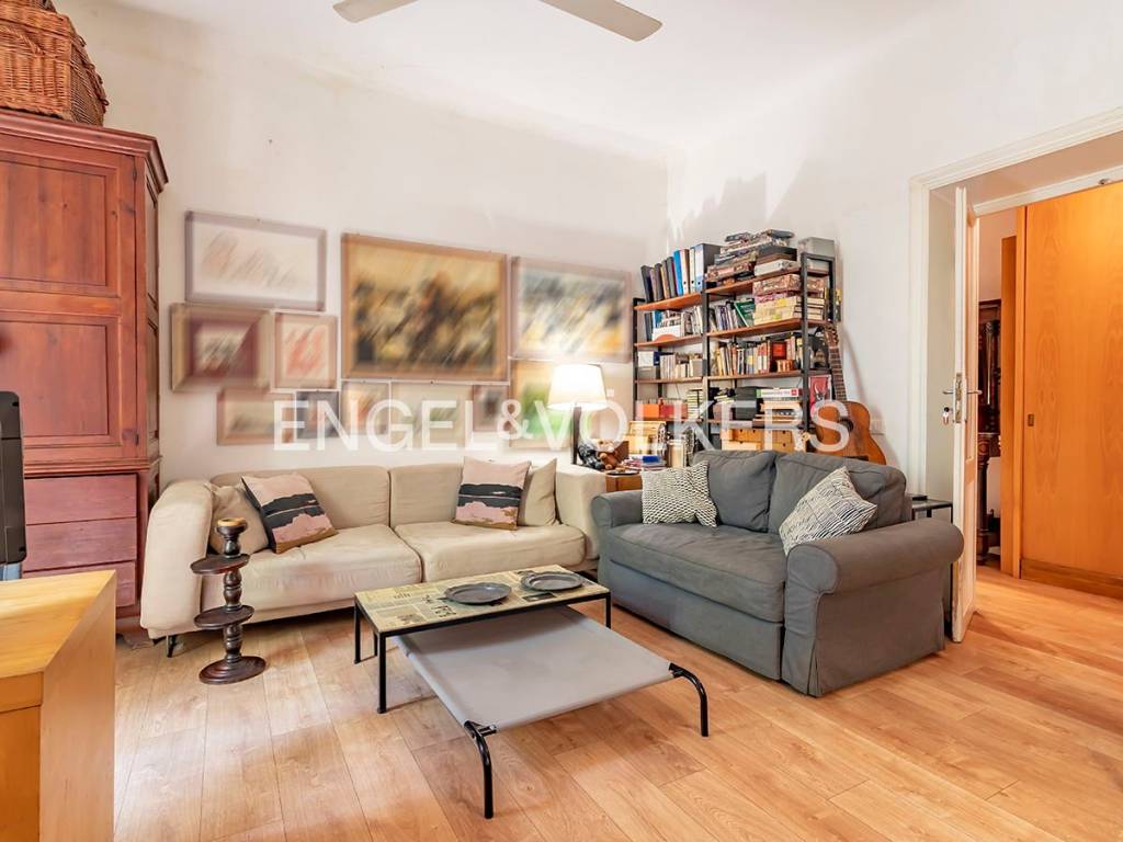 Vendita Appartamento Roma. Quadrilocale in viale di Trastevere. Da ...