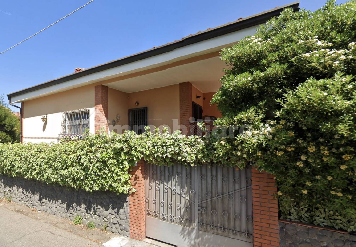 Villa in vendita a Pedara