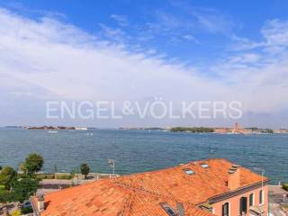 Apartment via Marco Polo, Lido di Venezia, Venice