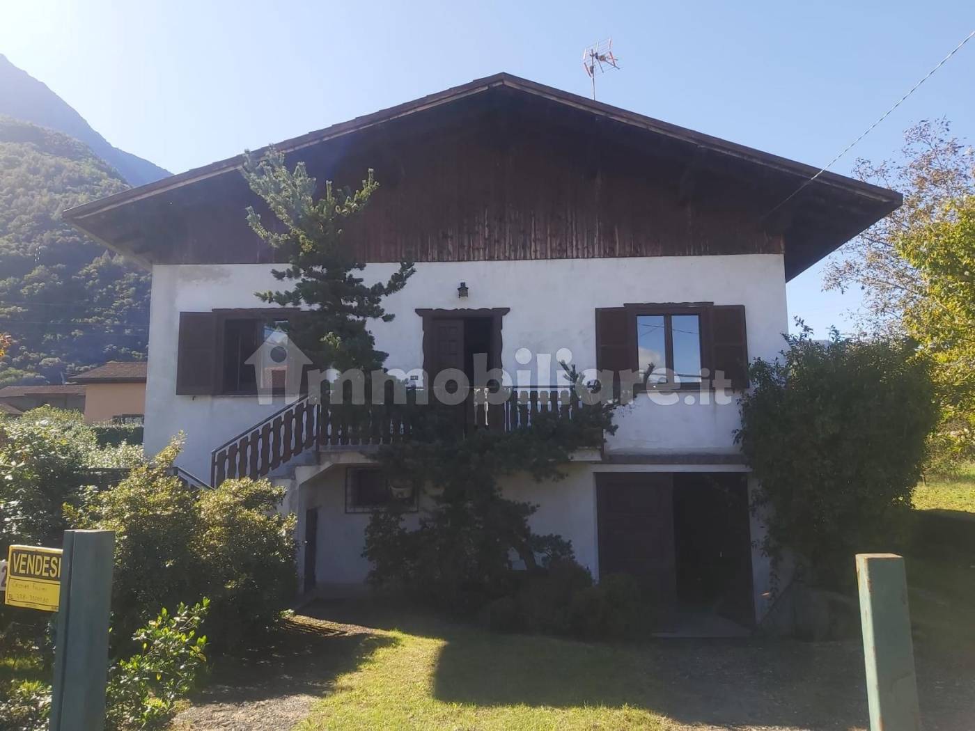 Villa in vendita a Colico