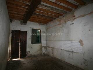 Stanza non arredata