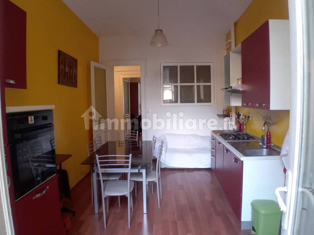 2 stanze doppie in San Donato, foto 2 di 17