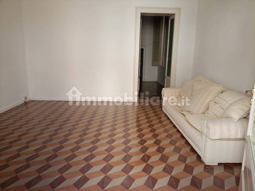 Salone