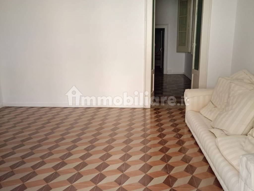 Salone