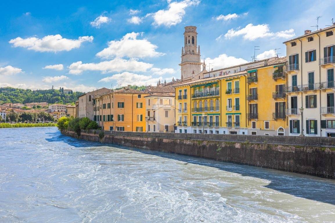 Appartamento in vendita a Verona