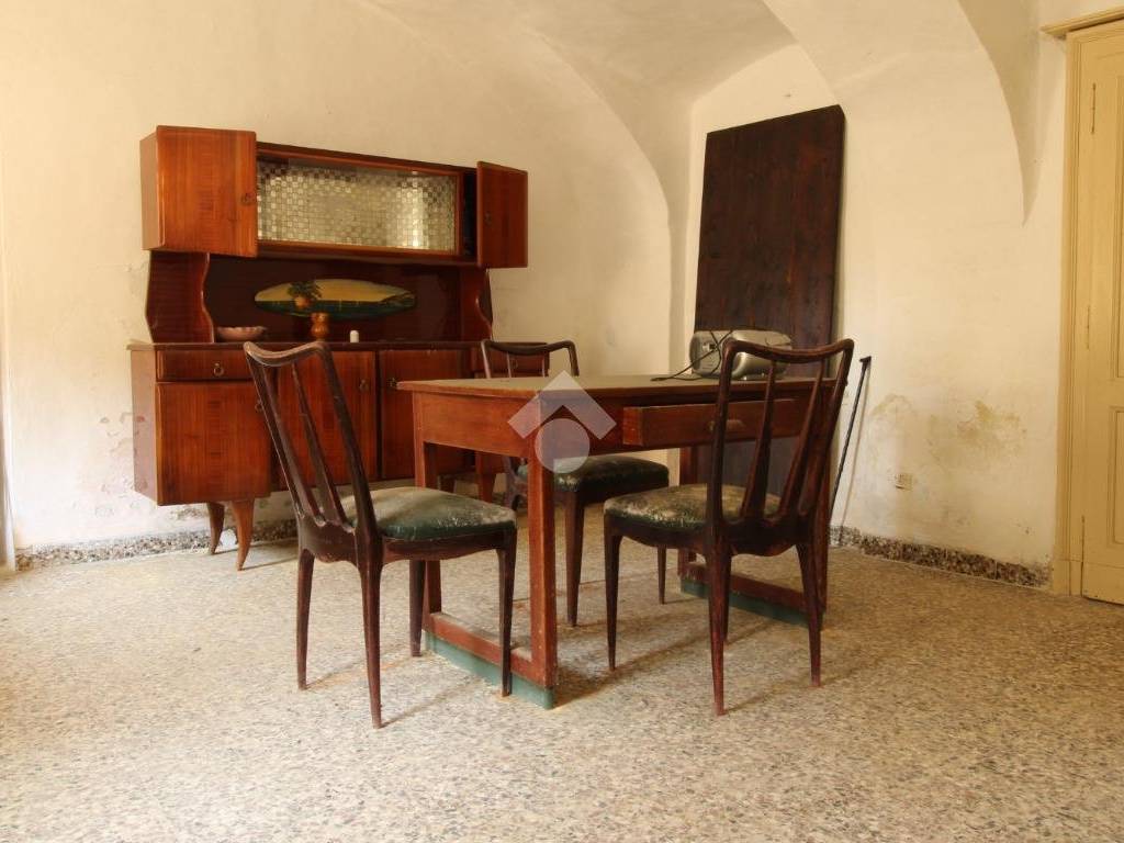Salone