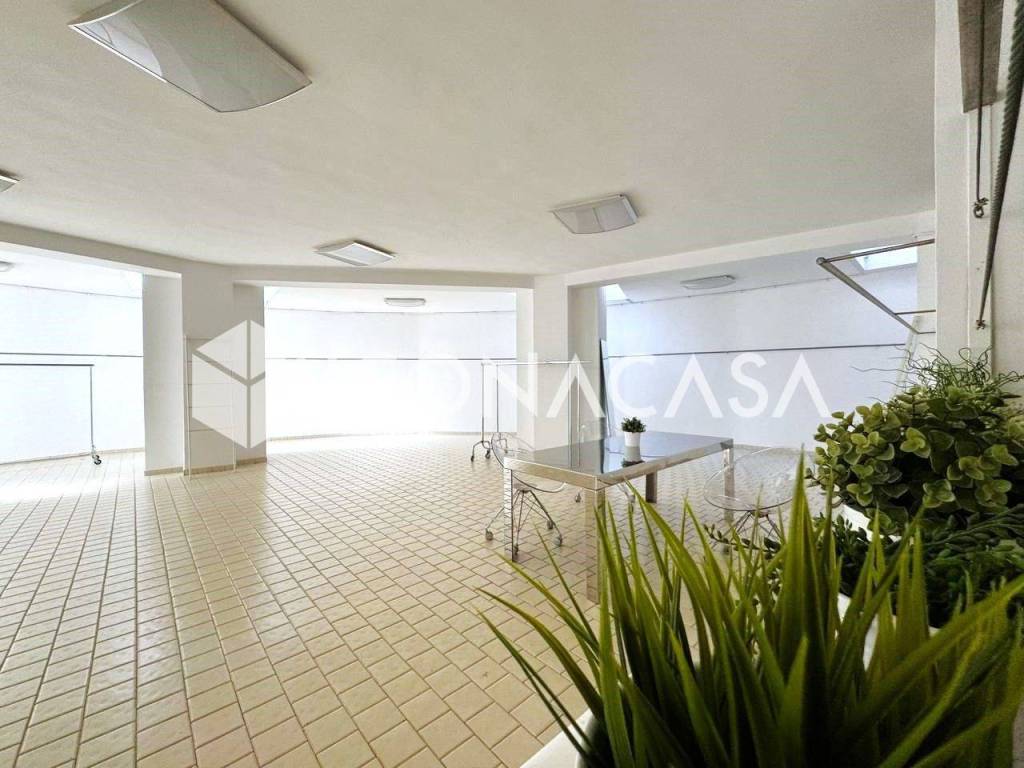 Interno non residenziale