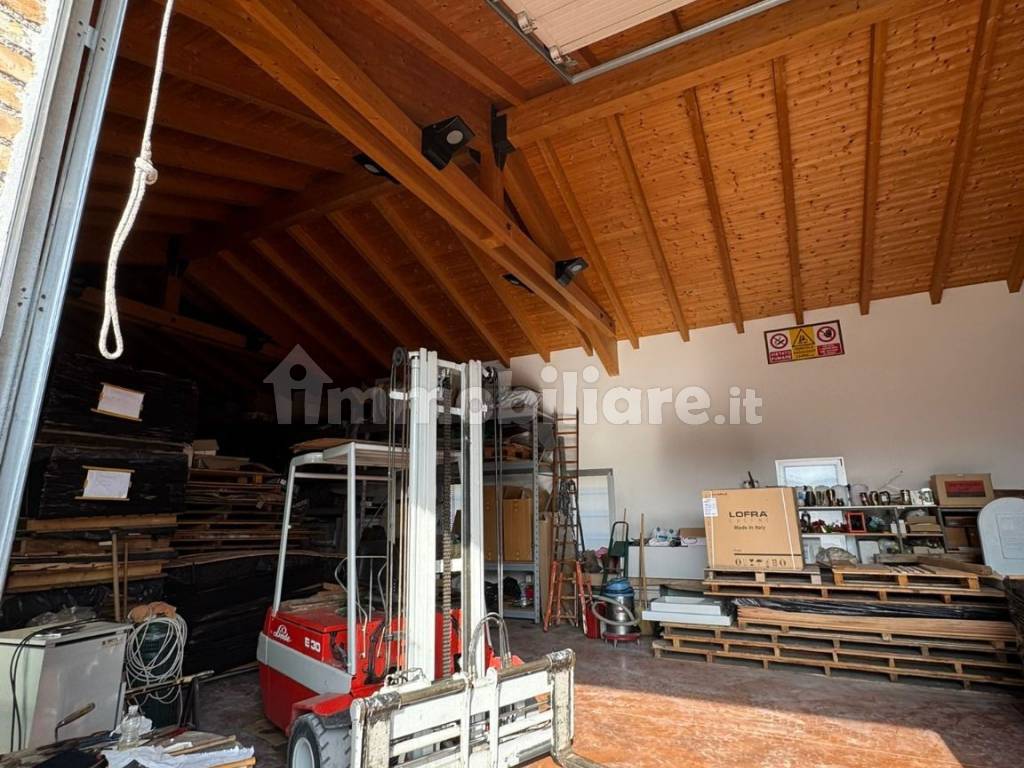 Interno non residenziale