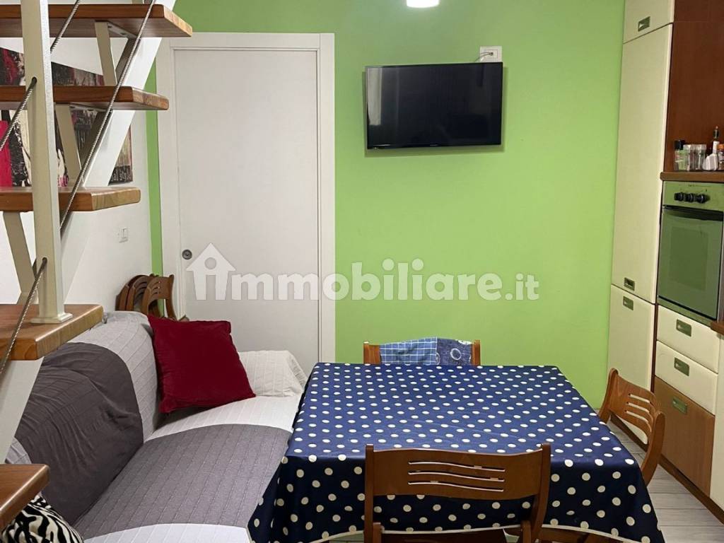 Stanza singola in Crocetta, foto 4 di 18