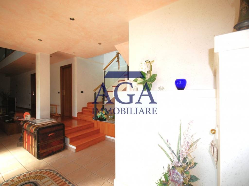 Salone