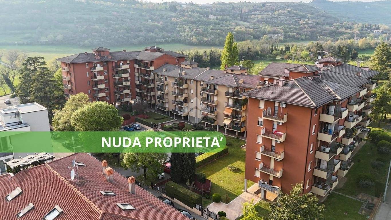 Appartamento in vendita a Verona