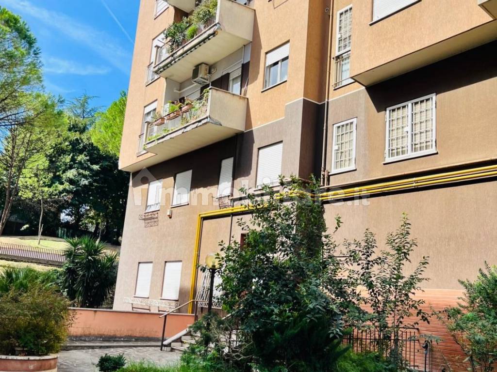 Vendita Appartamento Roma. Bilocale in via Ignazio Ribotti 19. Da ...
