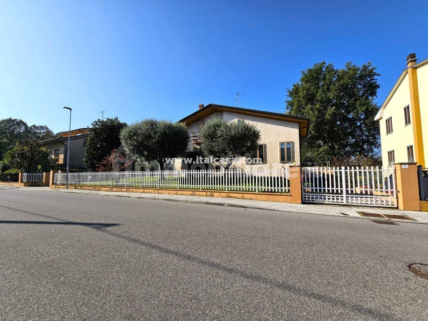 Villa in vendita a Borgo Virgilio