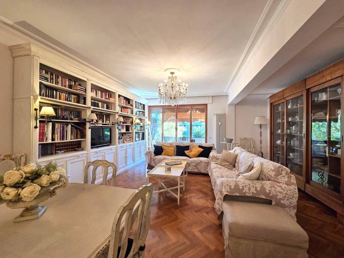 Appartamento in vendita a Prato