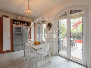 Salone