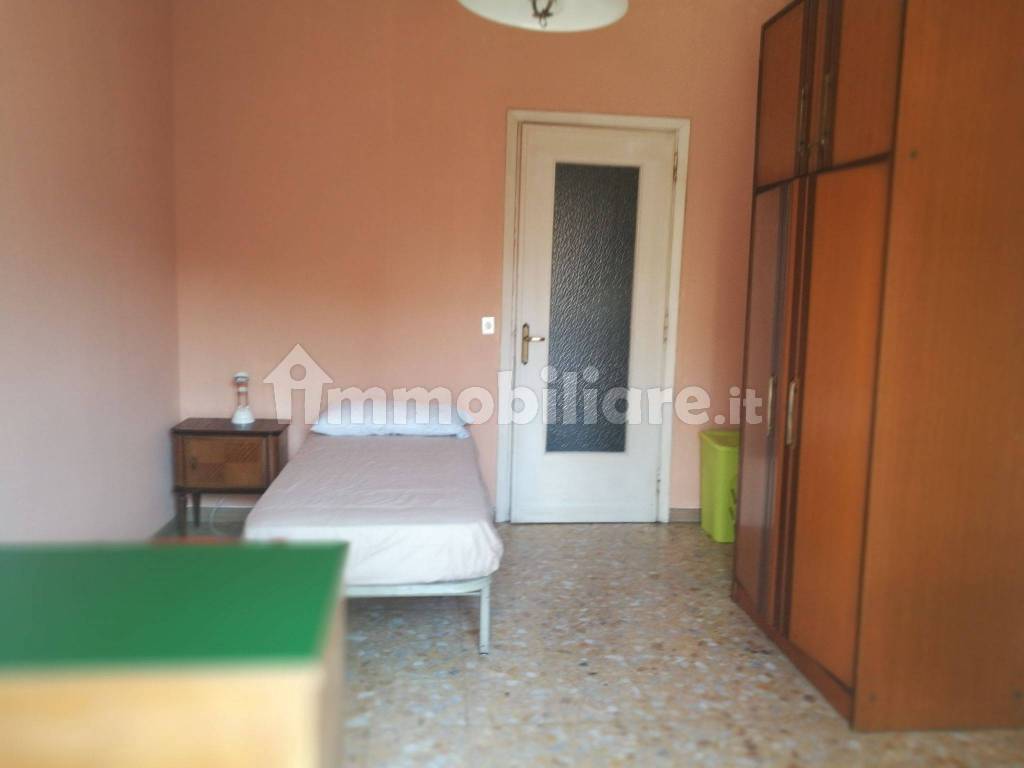 Stanza singola in Cenisia, foto 3 di 5
