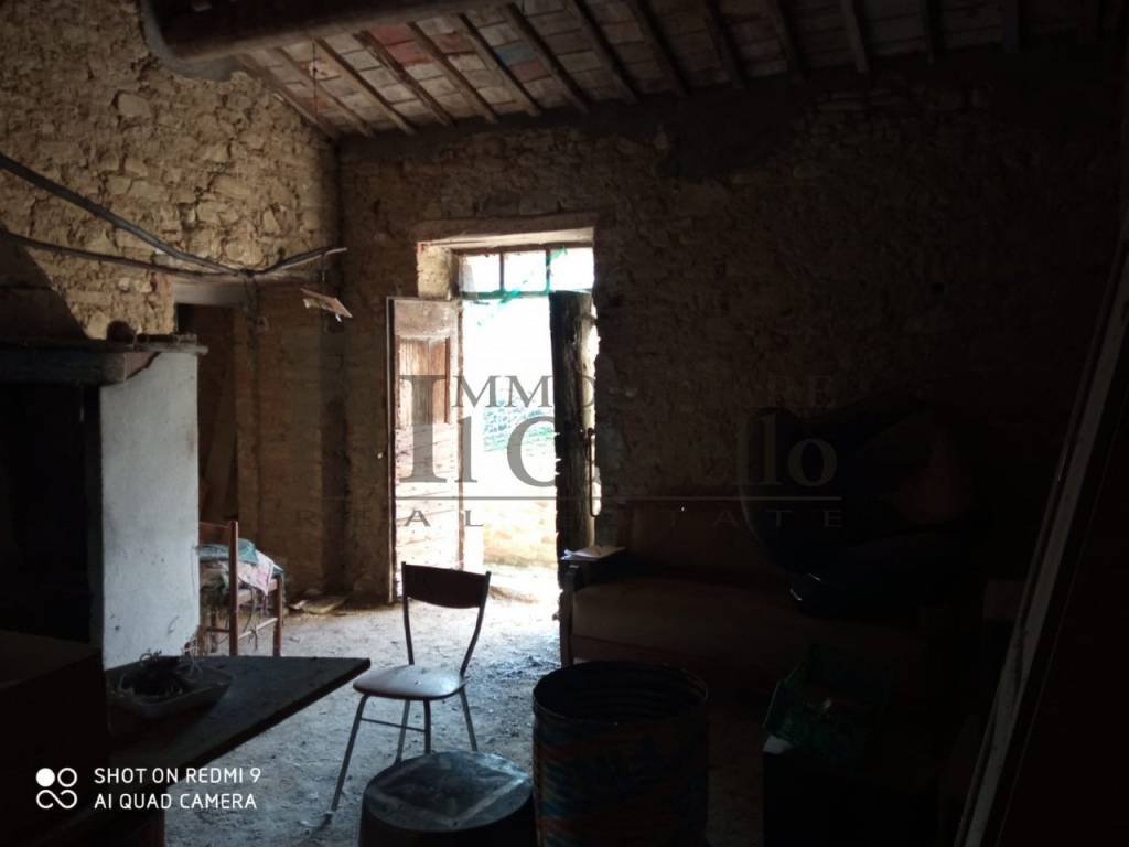 Stanza non arredata
