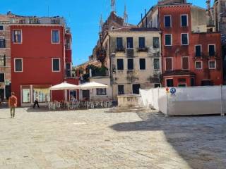 Zona