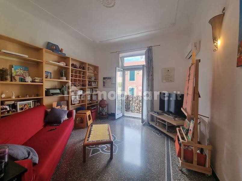 Salone
