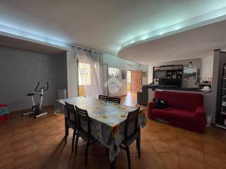 Salone