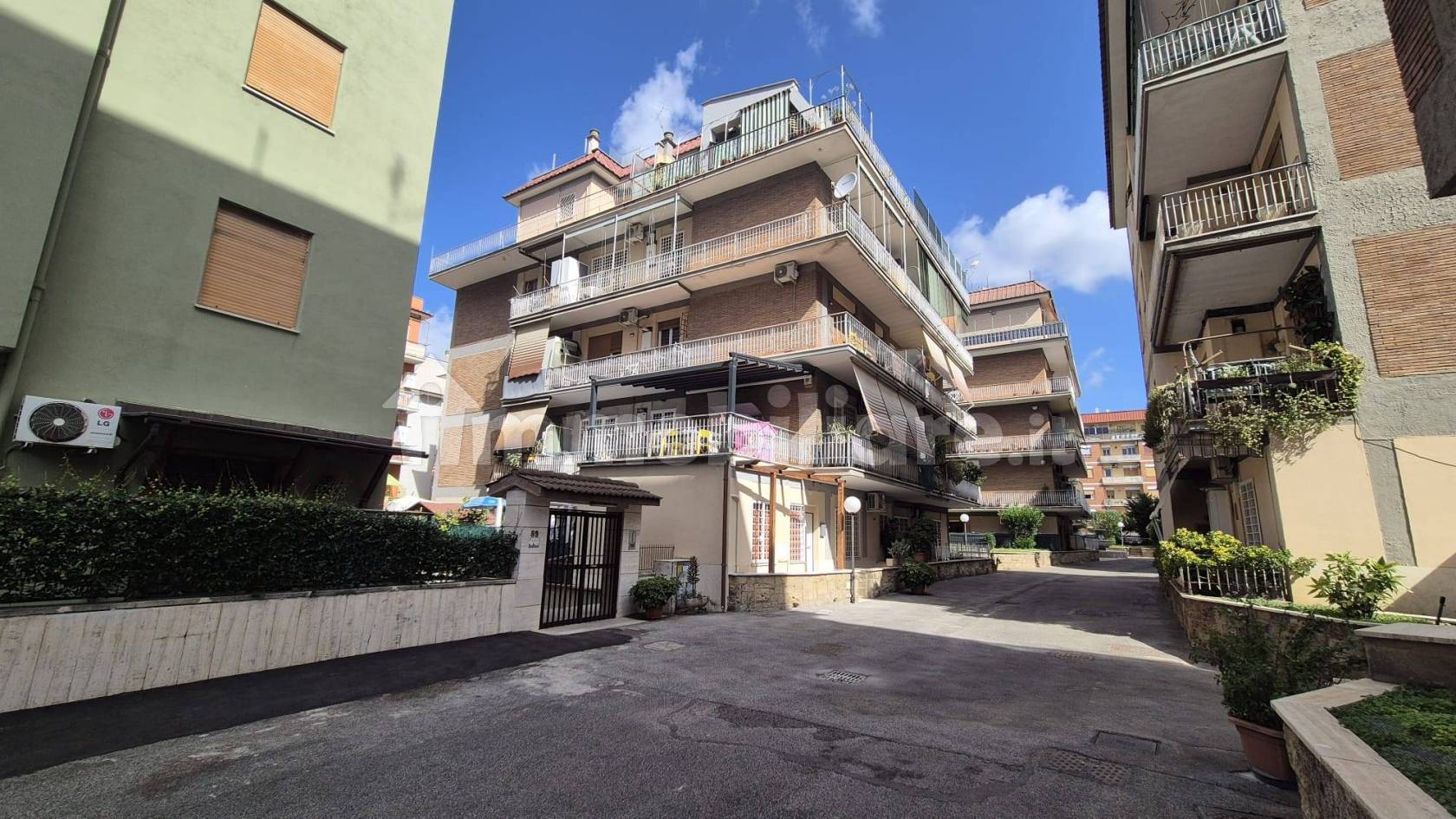 Appartamento in vendita a Roma