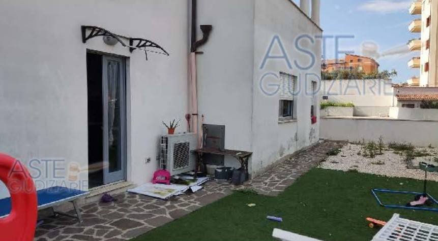 Appartamento in vendita a Olbia