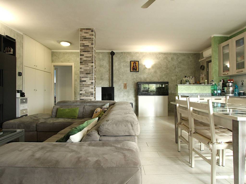 Salone