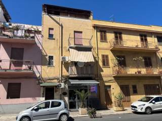 3-room flat via Emiro Giafar 149, Brancaccio, Palermo