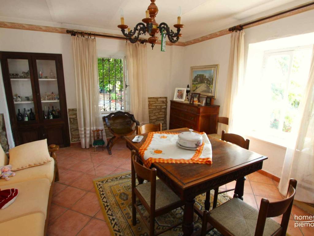 Salone