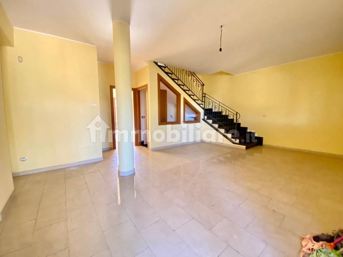 Villetta a schiera in vendita a Giarre