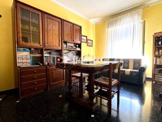 3-room flat via Jacopo Bonfadio 10, Sestri Ponente, Genoa