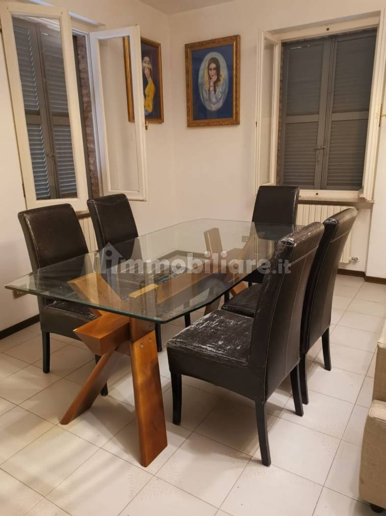 Appartamento in affitto a Loreto