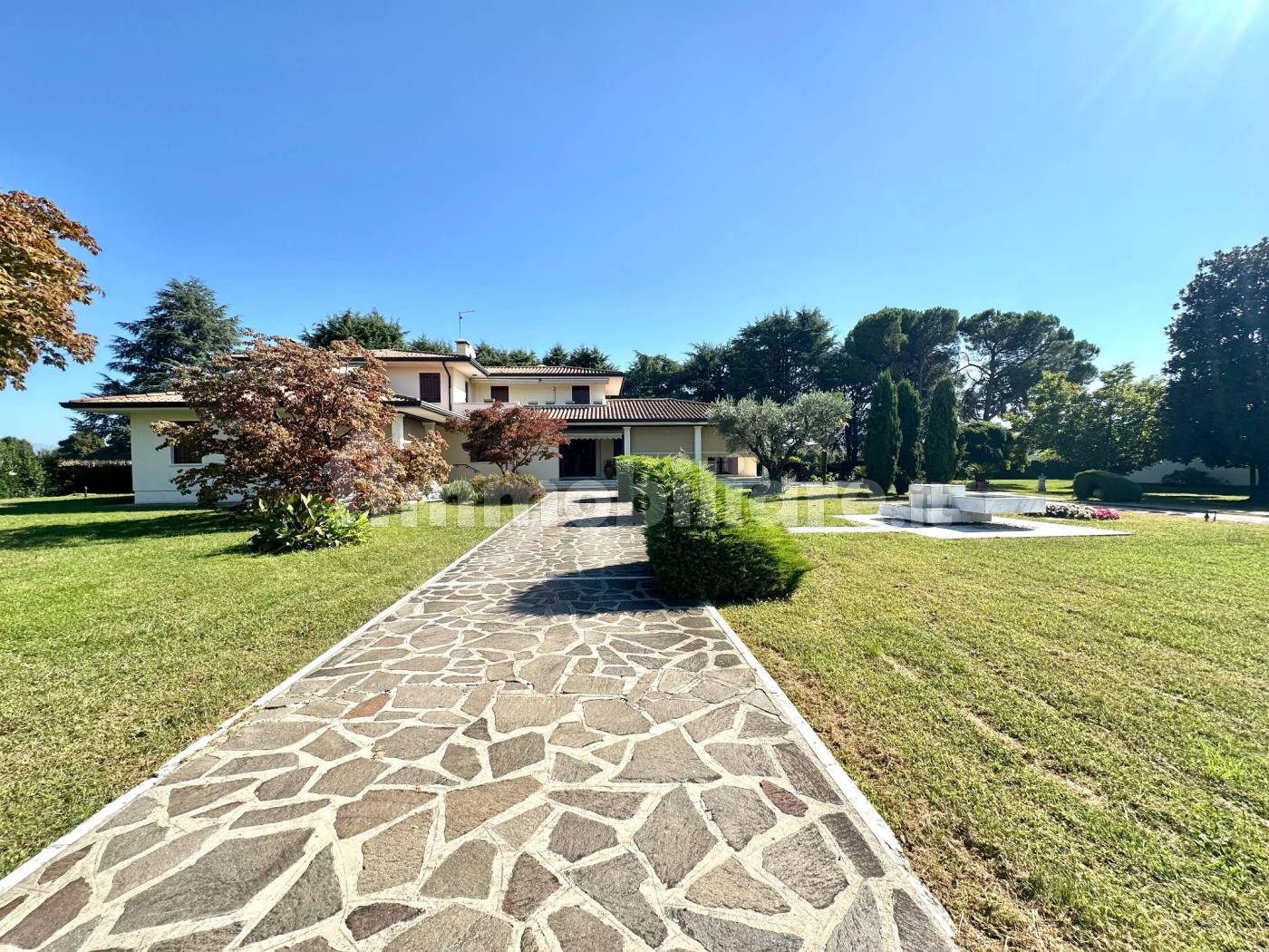 Villa in vendita a Rossano Veneto