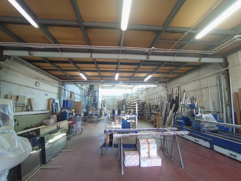 Interno non residenziale