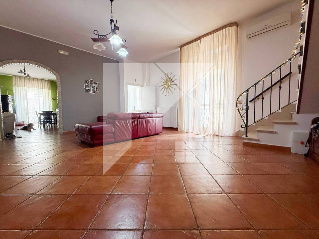 Salone