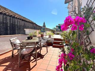 2-room flat Vico San Petrillo 28, Centro Storico, Naples