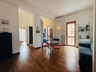 Trilocale viale Gabriele D'Annunzio, Ticinese, Milano