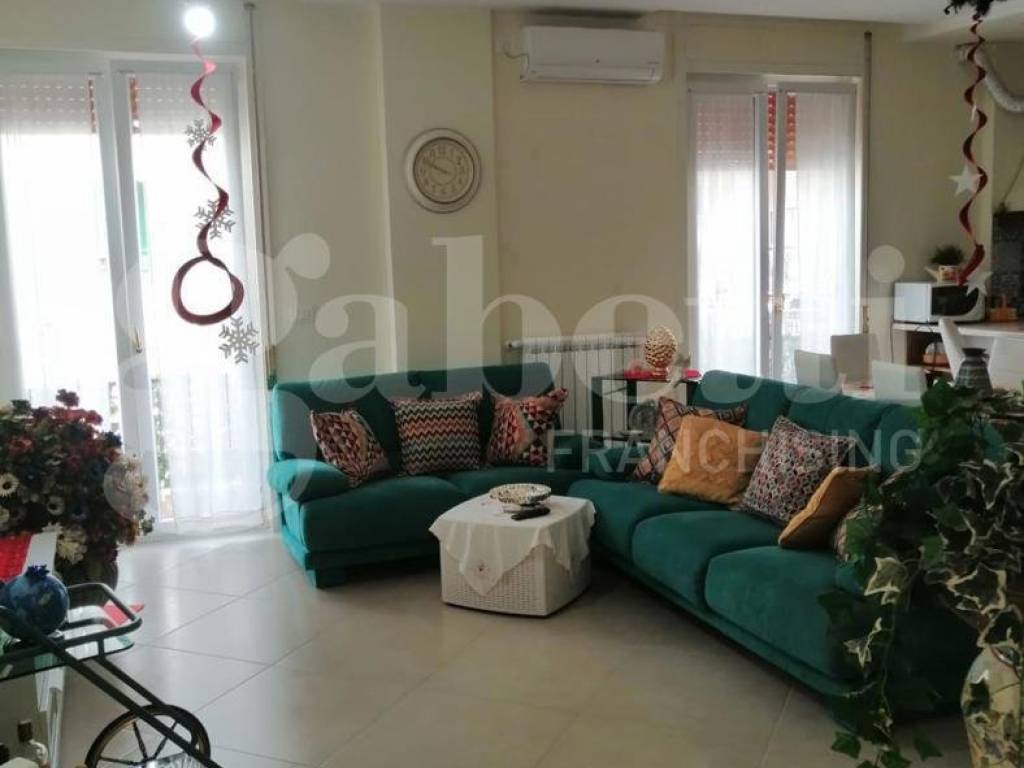 Salone