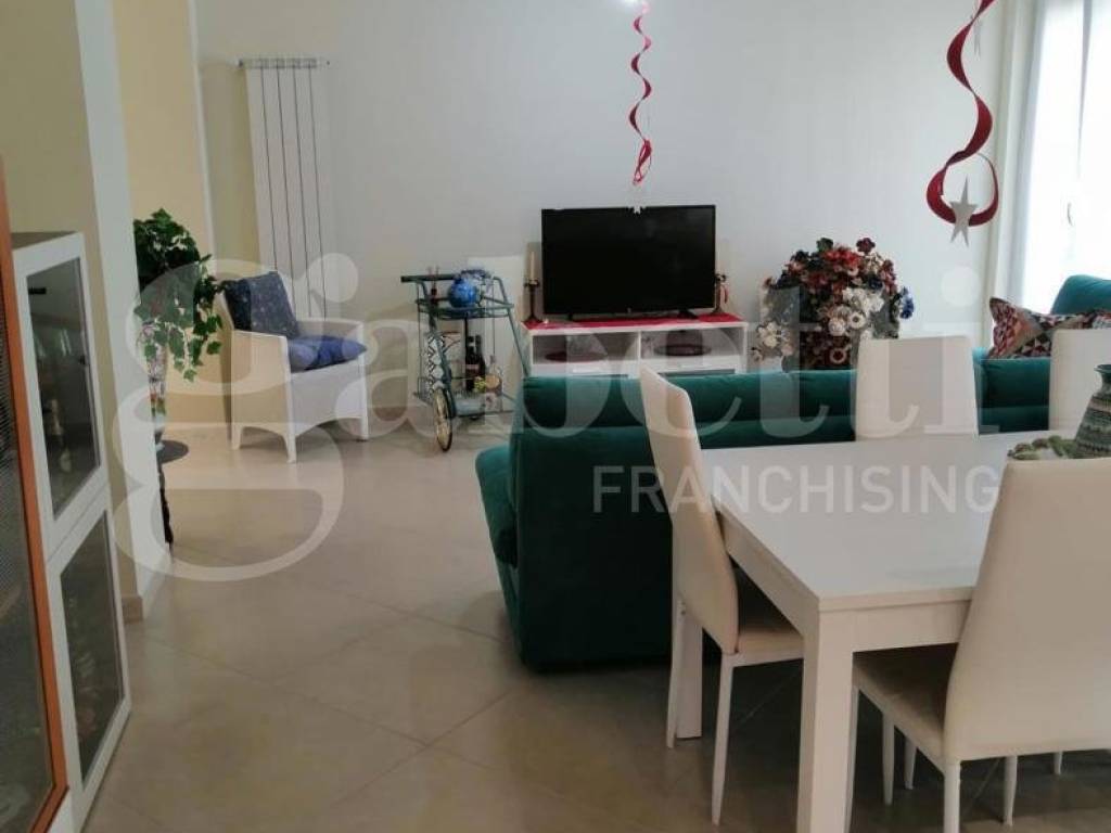 Salone