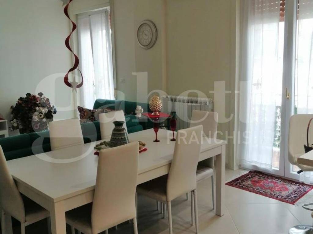 Salone