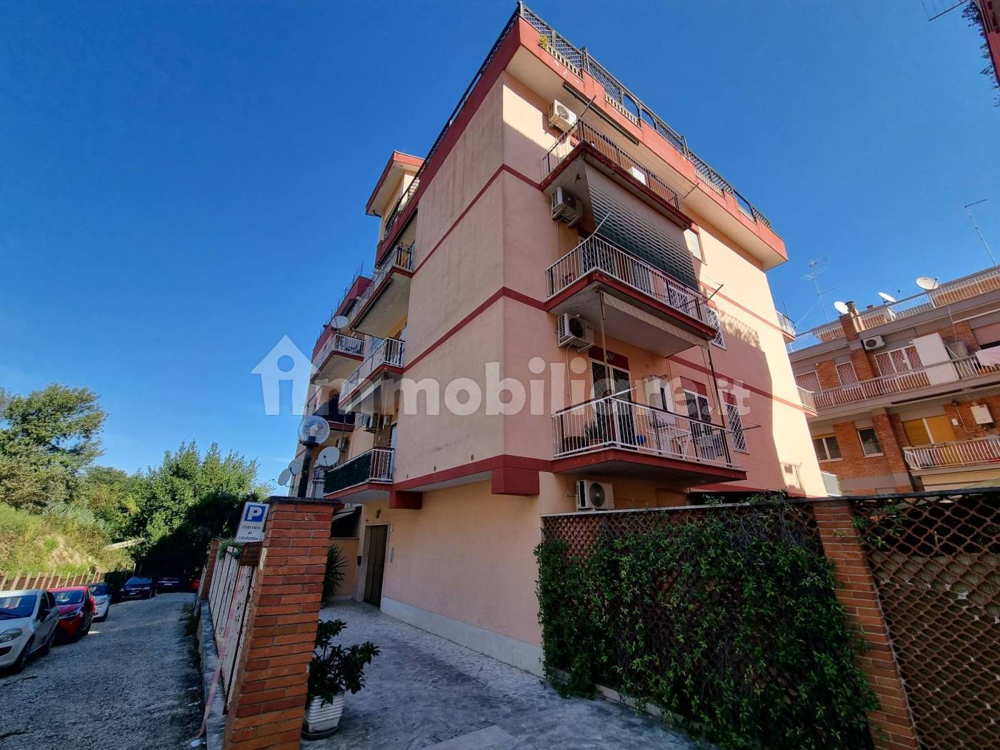 Appartamento in vendita a Roma